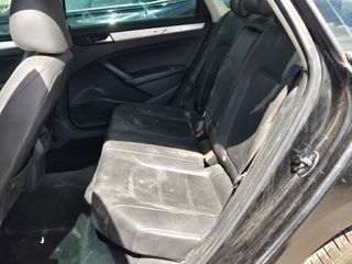 2012 Volkswagen Passat 2.5L SE - Interior Rear Seat Image